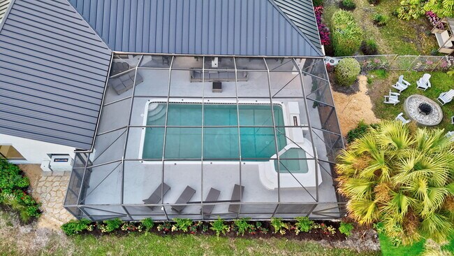 Building Photo - 13302 Doubletree Cir