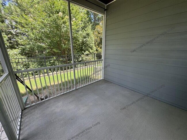 Building Photo - 1161 Lookout Ridge Rd