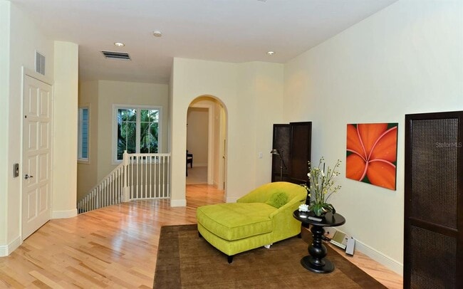 Building Photo - 1080 Seagrove Ln
