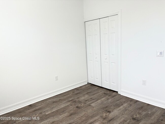 Building Photo - 1455 Isabella Dr