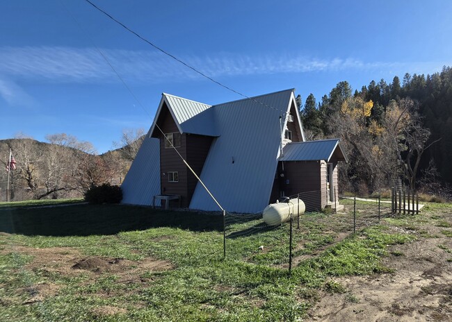 Building Photo - 101 Co Rd 339