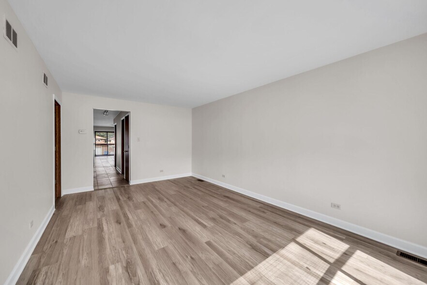 Building Photo - 11136 S Kedzie Ave