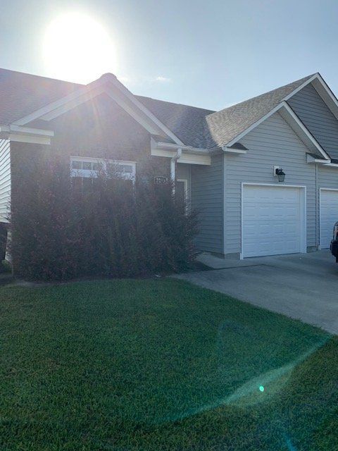 Building Photo - 2213 Remington Ct