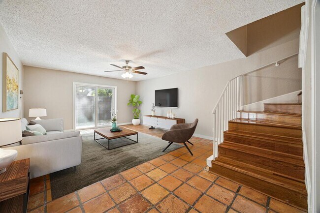 Building Photo - 7900 Westheimer Rd