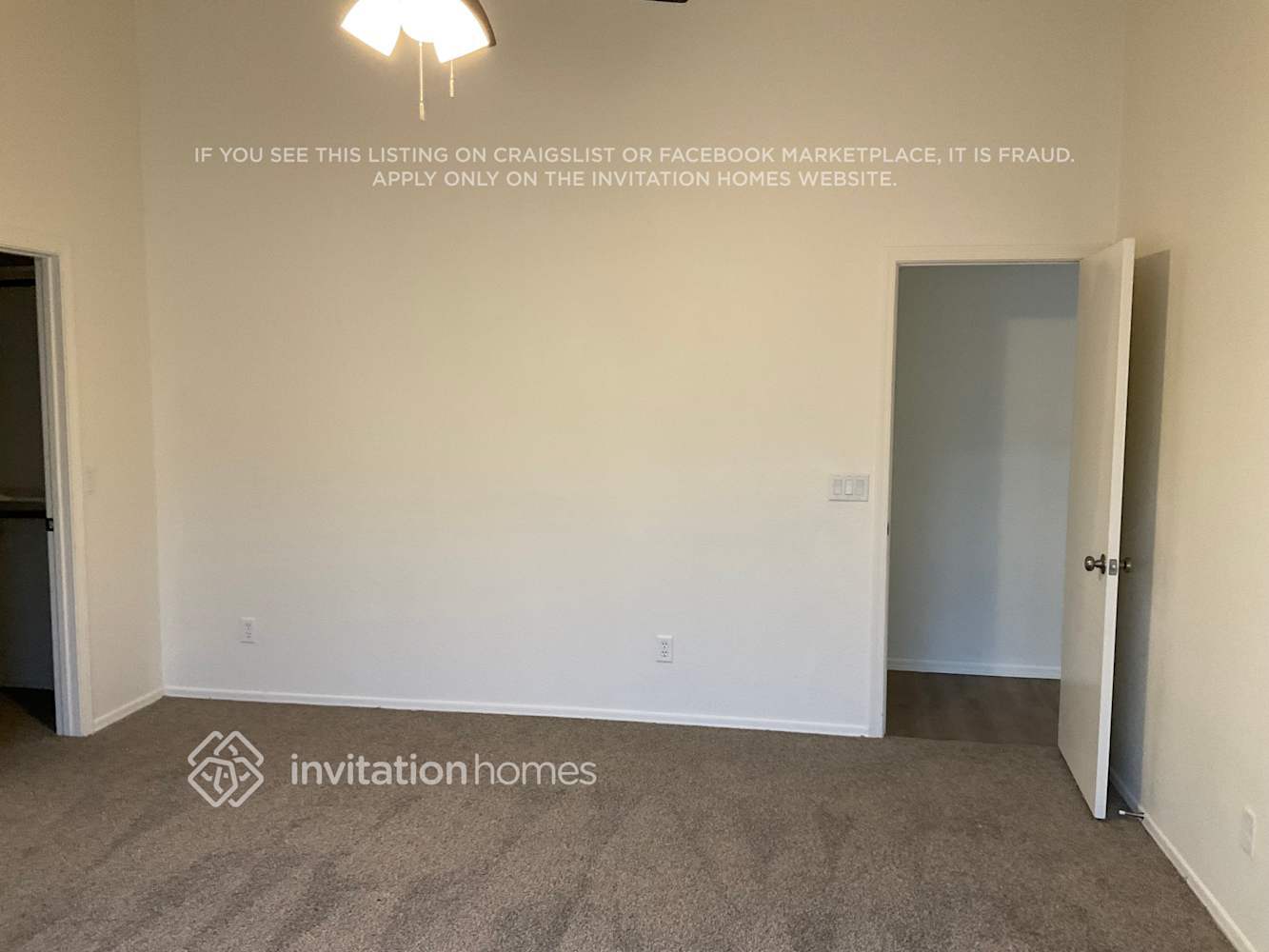 Building Photo - 2460 E Wildhorse Pl