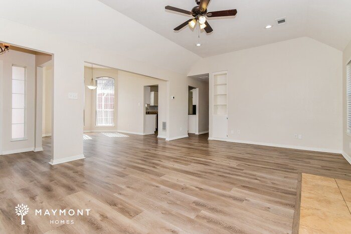 Building Photo - 116 Gregory Dr