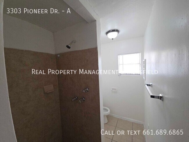 Building Photo - 3303 Pioneer Dr