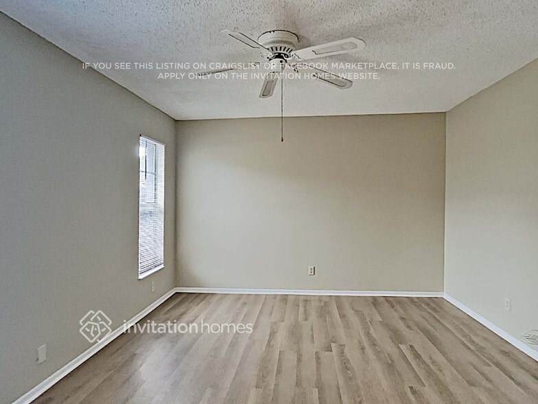 Building Photo - 414 Tangerine Dr