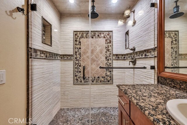 Building Photo - 29600 Island View Dr