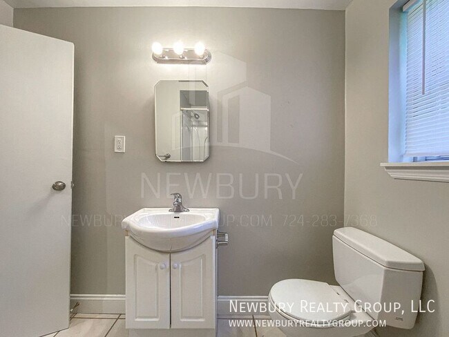 Building Photo - 309 San Juan Dr