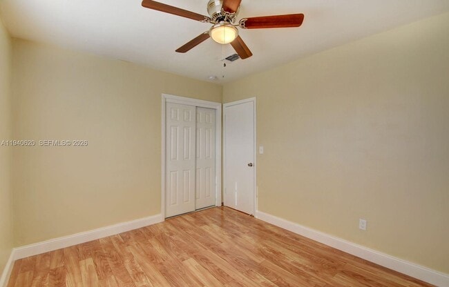 Building Photo - 3531 SW 36th St