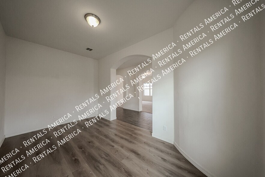 Building Photo - 22366 E Sentiero Dr