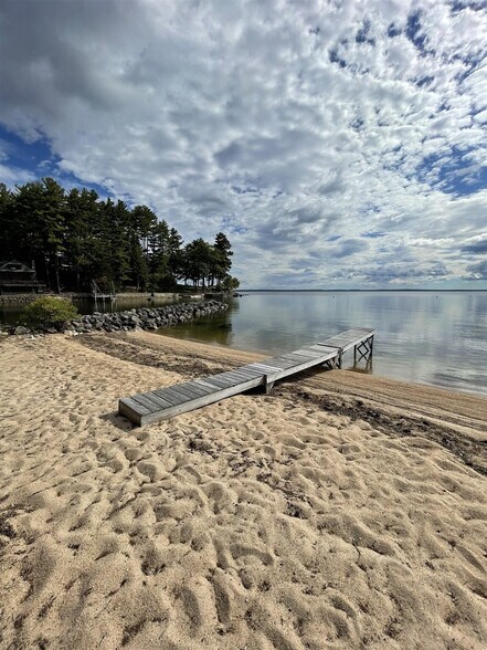 Building Photo - 27 Nason Beach Rd