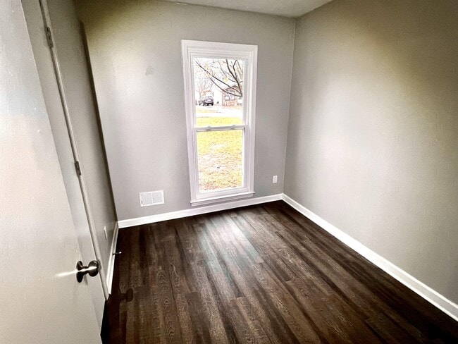 Building Photo - 11409 Deham Dr