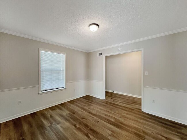 Building Photo - 8840 Cypress Cove