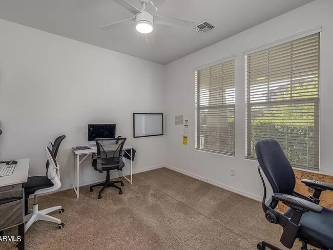 Building Photo - 10218 E Wavelength Ave