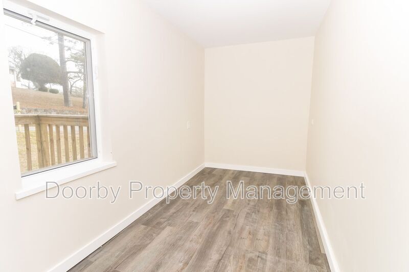 Building Photo - 3108 Mary Walker Pl