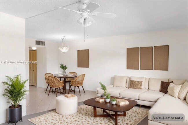Building Photo - 2401 Antigua Cir