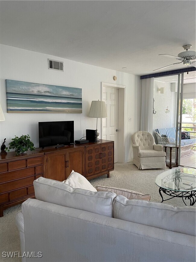 Building Photo - 15191 Cedarwood Ln