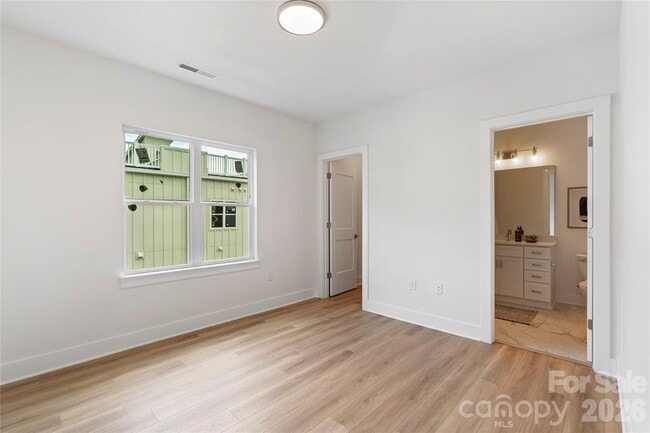 Building Photo - 3409 Holabird Ln