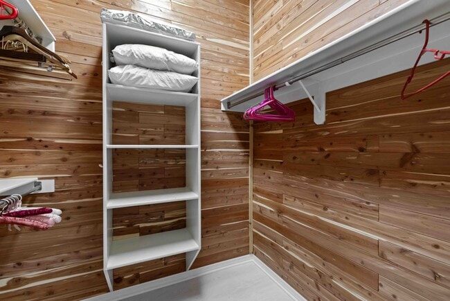 Building Photo - Luxury Golf Course Rental with private movie theater and ideal for entertaining large groups