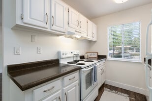 Interior Photo - Oakview Apartments