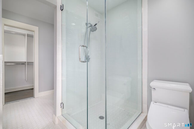 Building Photo - 47 Indian Harbor Dr