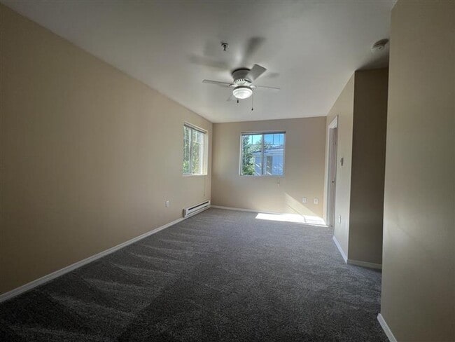 Building Photo - Beautiful 2 Bed 1.5 Bath Condo in Auburn