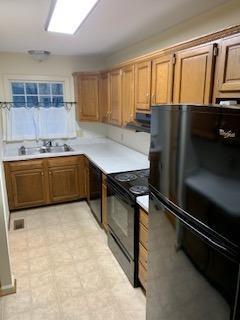 Building Photo - 3433 Springlake Dr