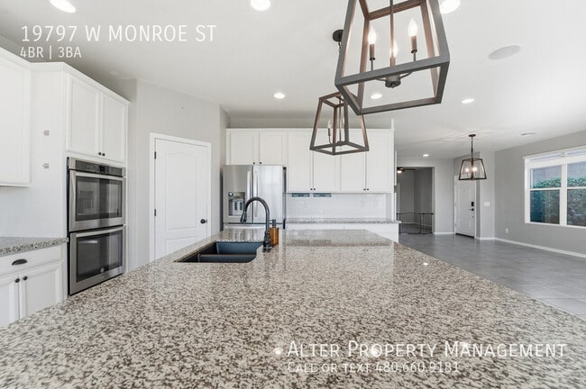 Building Photo - 19797 W Monroe St