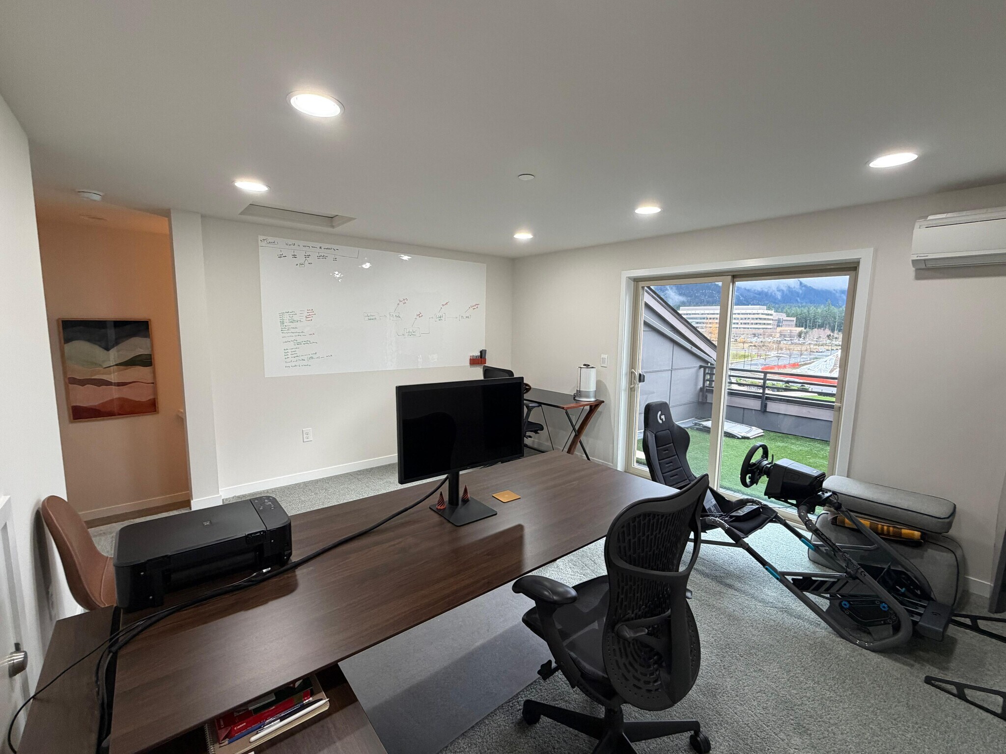 Building Photo - 540 NE Daisy Walk