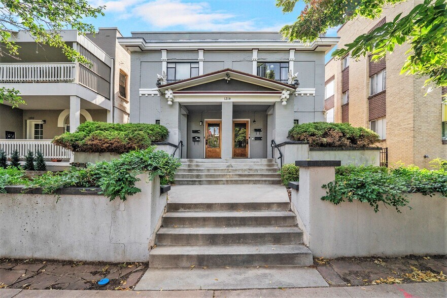 Primary Photo - 1214 N Pearl St