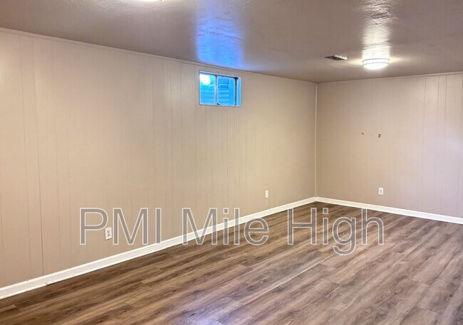 Building Photo - 6020 Kline St