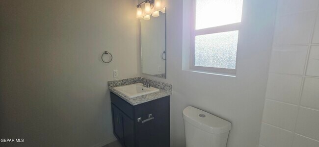 Building Photo - 4007 Tyler Ave