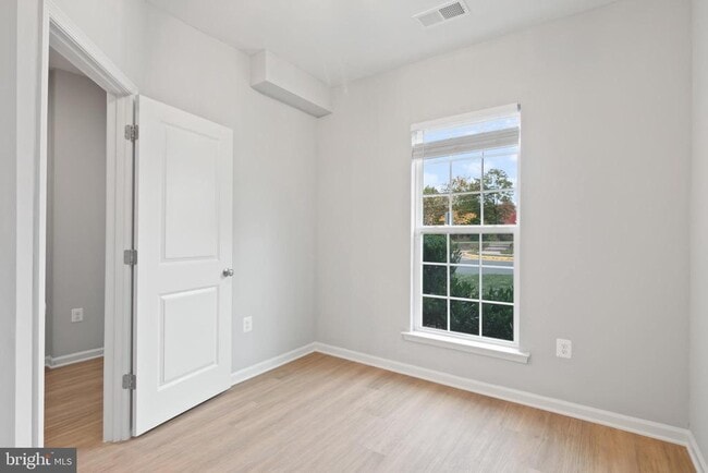 Building Photo - 9288 Kos Ln