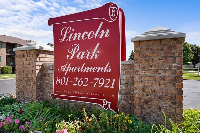 Building Photo - Lincoln Park Apartments
