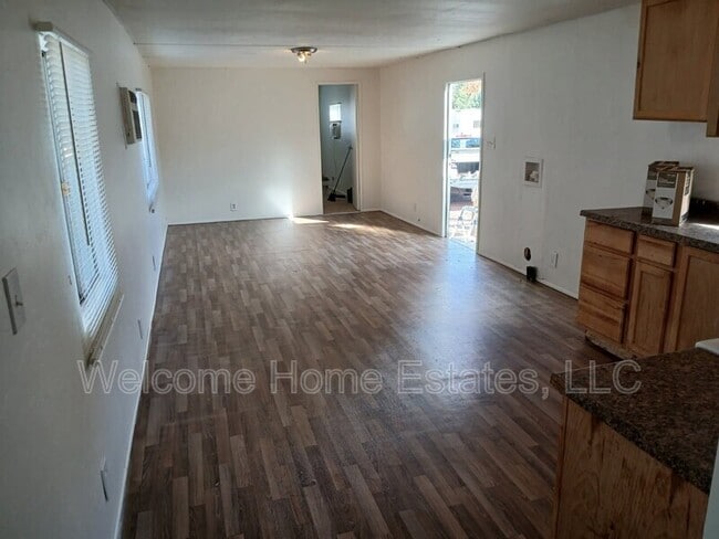 Building Photo - 3311 N Flowing Wells Rd