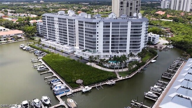 Building Photo - 400 Flagship Dr