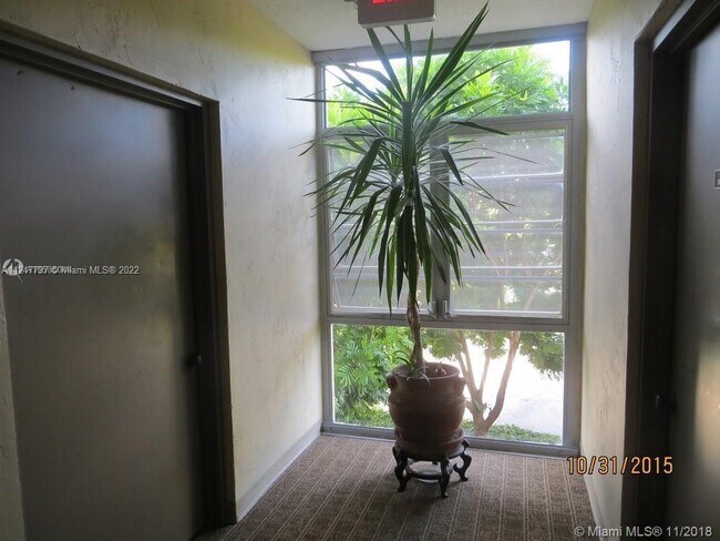 Building Photo - 7900 Camino Cir