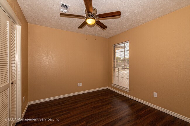Building Photo - 12834 Timothy Dr