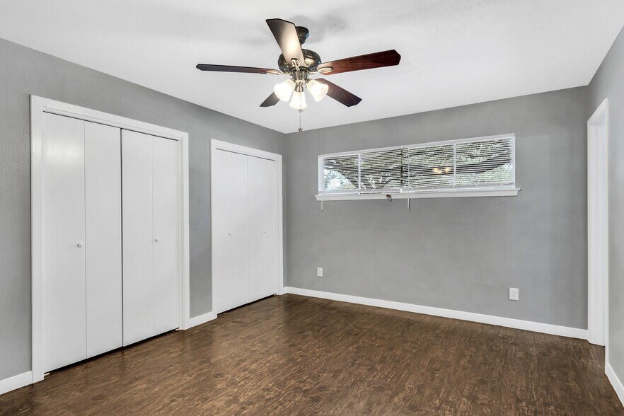 Building Photo - 10314 Antrim Ln