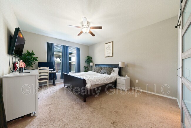 Building Photo - 27326 Trinity Cross