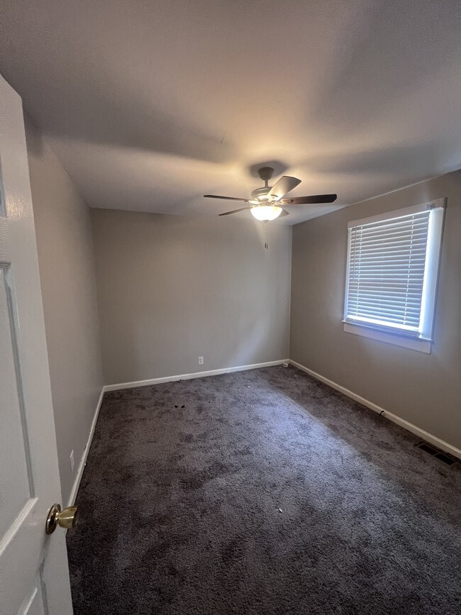 Building Photo - 5125 Manorwood Ct