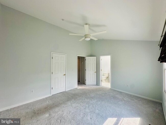 Building Photo - 106 Blenny Ln