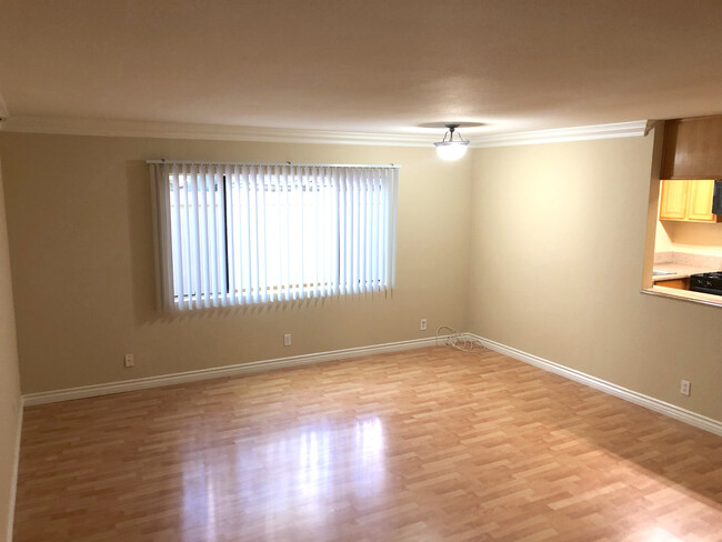 Spacious Living Room - 431 Burchett St