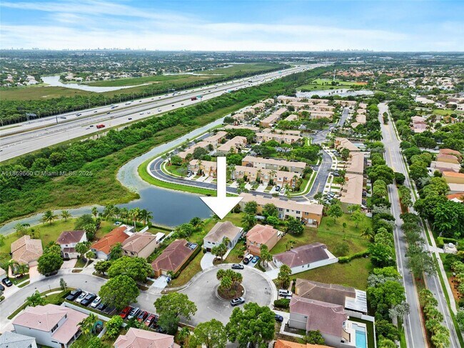 Building Photo - 15376 14th Manor