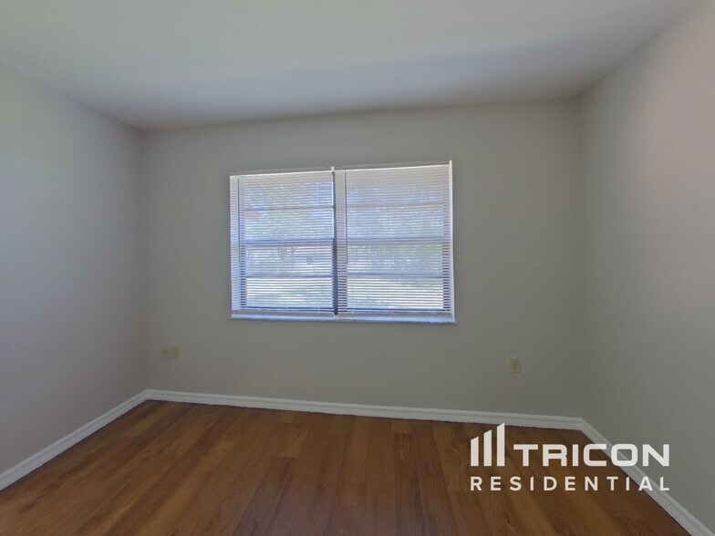 Building Photo - 11243 Homeway St