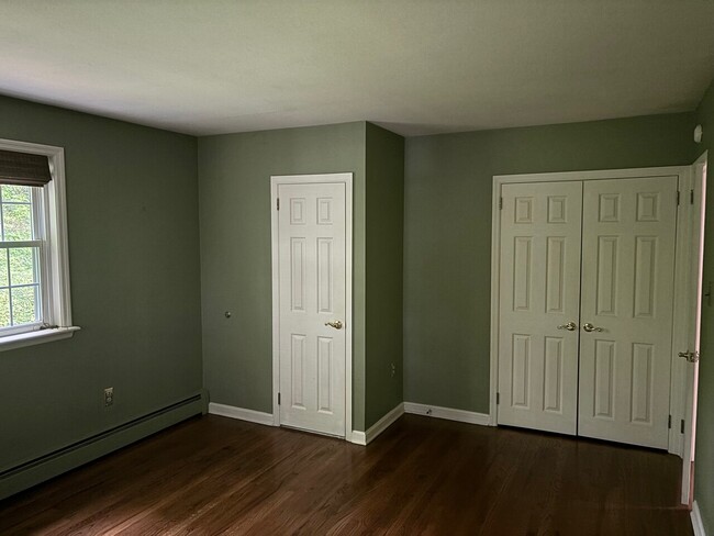 Building Photo - 3302 Heritage Dr