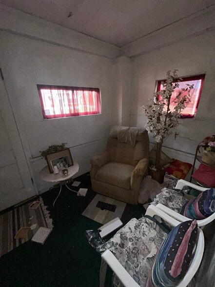 Building Photo - 3100 Bond Ave