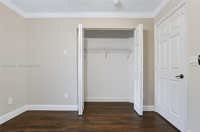 Building Photo - 4927 Lombard Pass Dr